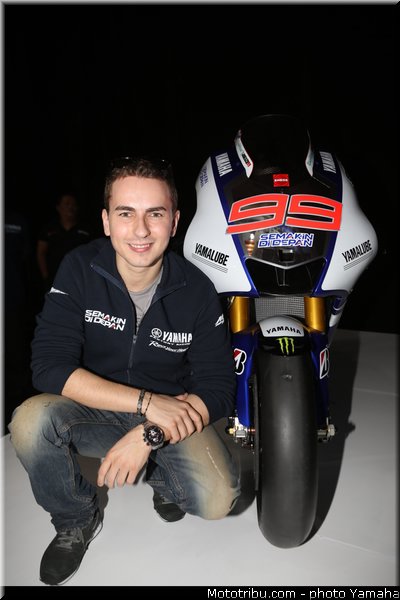 lorenzo_018_team_movistar_yamaha_motogp