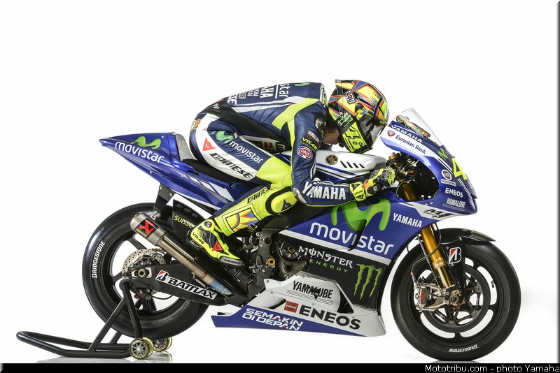 rossi_05_team_movistar_yamaha_motogp