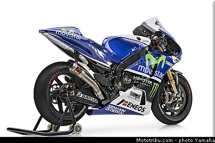 lorenzo_003_team_movistar_yamaha_motogp.jpg