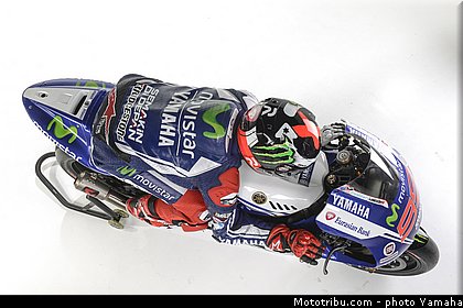 lorenzo_007_team_movistar_yamaha_motogp.jpg