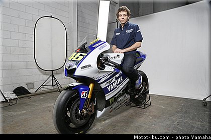 rossi_18_team_movistar_yamaha_motogp.jpg