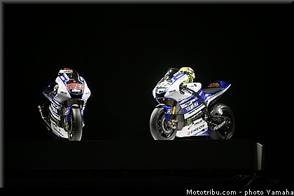 team_3_team_movistar_yamaha_motogp.jpg