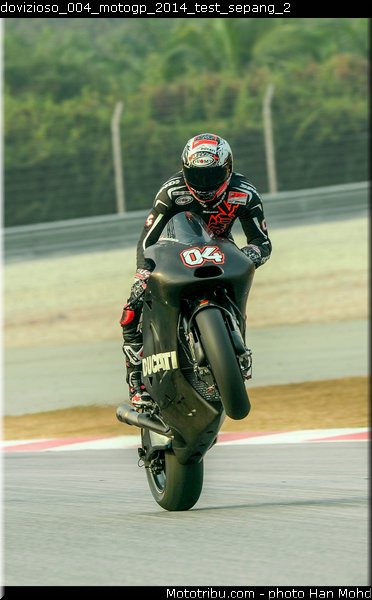 dovizioso_004_motogp_2014_test_sepang_2