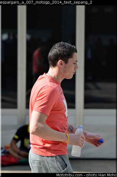 espargaro_a_007_motogp_2014_test_sepang_2