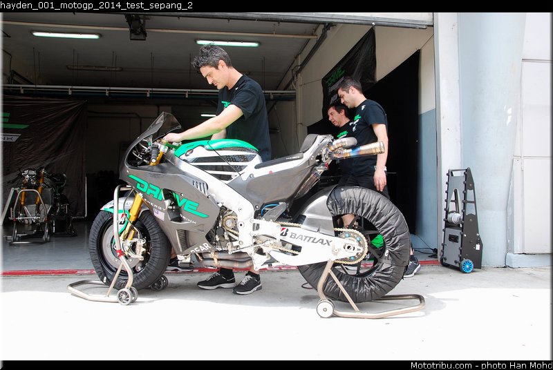 hayden_001_motogp_2014_test_sepang_2