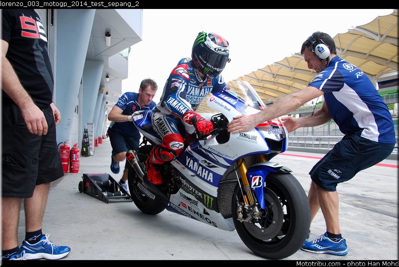 lorenzo_003_motogp_2014_test_sepang_2