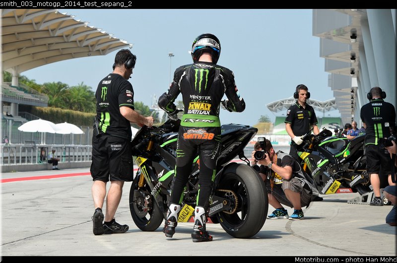 smith_003_motogp_2014_test_sepang_2