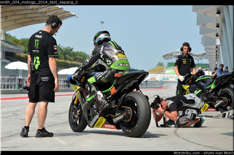 smith_004_motogp_2014_test_sepang_2