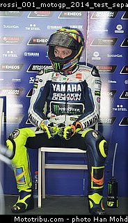 rossi_001_motogp_2014_test_sepang_2.jpg