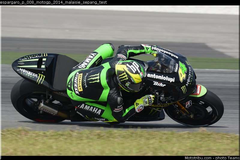 espargaro_p_008_motogp_2014_malaisie_sepang_test