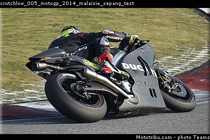 crutchlow_005_motogp_2014_malaisie_sepang_test.jpg