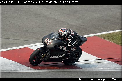 dovizioso_018_motogp_2014_malaisie_sepang_test.jpg