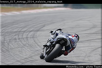 lorenzo_017_motogp_2014_malaisie_sepang_test.jpg