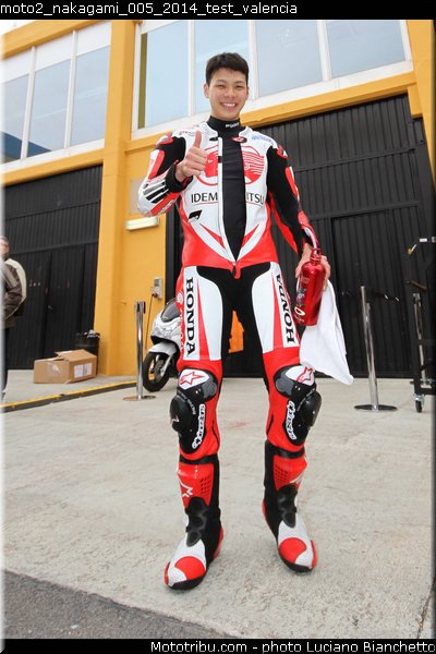moto2_nakagami_005_2014_test_valencia