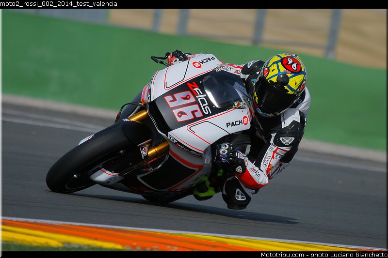 moto2_rossi_002_2014_test_valencia