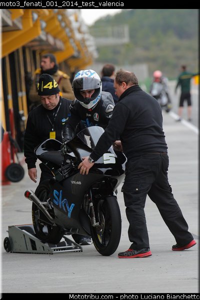 moto3_fenati_001_2014_test_valencia