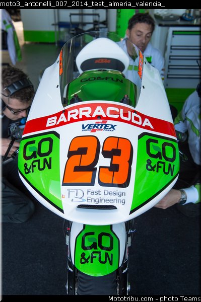 moto3_antonelli_007_2014_test_almeria_valencia_