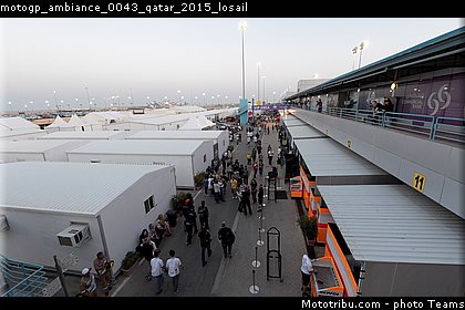 motogp_ambiance_0043_qatar_2015_losail.jpg