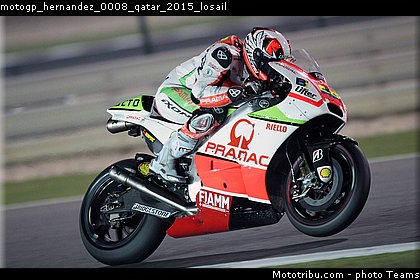 motogp_hernandez_0008_qatar_2015_losail.jpg