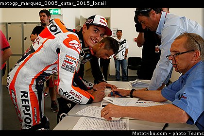 motogp_marquez_0005_qatar_2015_losail.jpg