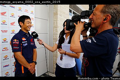 motogp_aoyama_0002_usa_austin_2015.jpg