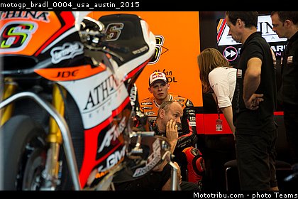 motogp_bradl_0004_usa_austin_2015.jpg