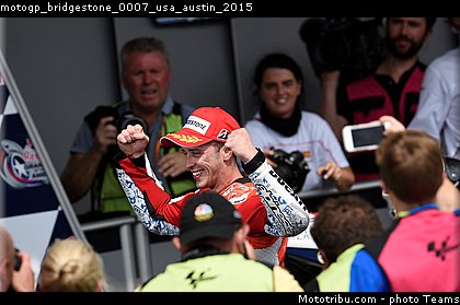 motogp_bridgestone_0007_usa_austin_2015.jpg