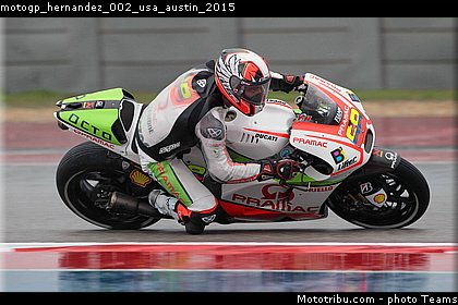 motogp_hernandez_002_usa_austin_2015.jpg