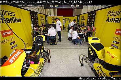 moto2_ambiance_0002_argentine_termas_de_rio_hondo_2015.jpg