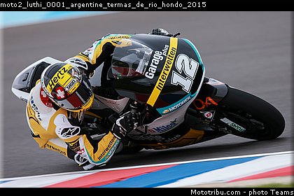 moto2_luthi_0001_argentine_termas_de_rio_hondo_2015.jpg