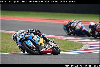 moto2_marquez_0011_argentine_termas_de_rio_hondo_2015.jpg