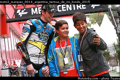 moto2_marquez_0014_argentine_termas_de_rio_hondo_2015.jpg