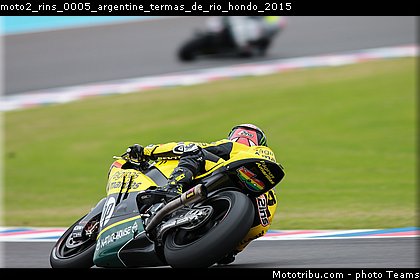 moto2_rins_0005_argentine_termas_de_rio_hondo_2015.jpg