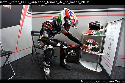 moto2_zarco_0009_argentine_termas_de_rio_hondo_2015.jpg