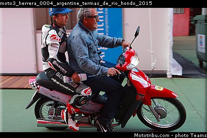 moto3_herrera_0004_argentine_termas_de_rio_hondo_2015.jpg