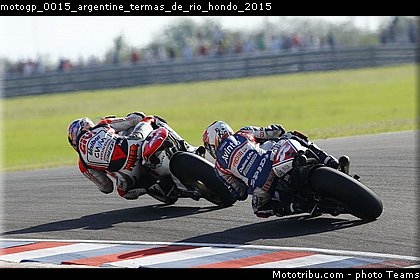 motogp_0015_argentine_termas_de_rio_hondo_2015.jpg