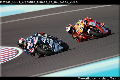 motogp_0024_argentine_termas_de_rio_hondo_2015.jpg