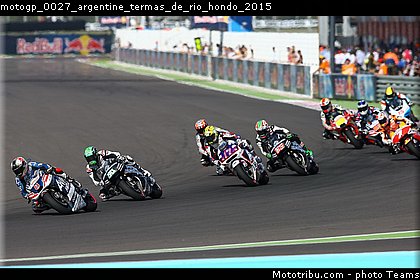 motogp_0027_argentine_termas_de_rio_hondo_2015.jpg