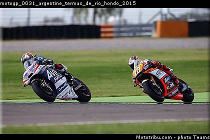 motogp_0031_argentine_termas_de_rio_hondo_2015.jpg