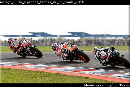 motogp_0034_argentine_termas_de_rio_hondo_2015.jpg