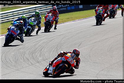 motogp_0043_argentine_termas_de_rio_hondo_2015.jpg