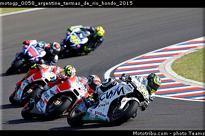 motogp_0058_argentine_termas_de_rio_hondo_2015.jpg