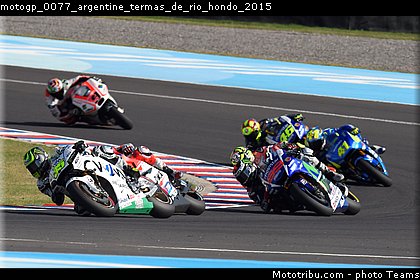 motogp_0077_argentine_termas_de_rio_hondo_2015.jpg