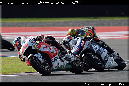 motogp_0083_argentine_termas_de_rio_hondo_2015.jpg