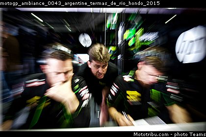 motogp_ambiance_0043_argentine_termas_de_rio_hondo_2015.jpg