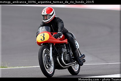 motogp_ambiance_0096_argentine_termas_de_rio_hondo_2015.jpg
