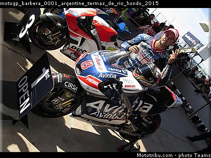 motogp_barbera_0001_argentine_termas_de_rio_hondo_2015.jpg