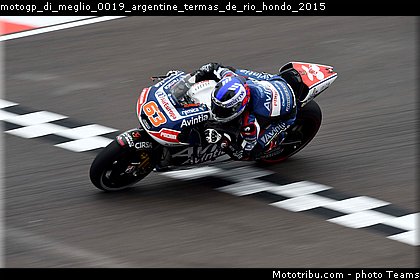 motogp_di_meglio_0019_argentine_termas_de_rio_hondo_2015.jpg