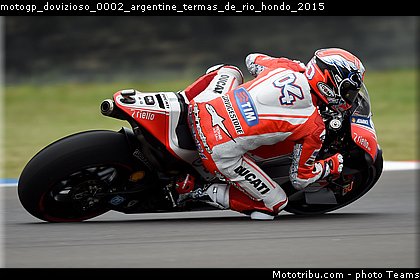 motogp_dovizioso_0002_argentine_termas_de_rio_hondo_2015.jpg