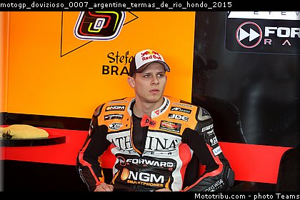 motogp_dovizioso_0007_argentine_termas_de_rio_hondo_2015.jpg